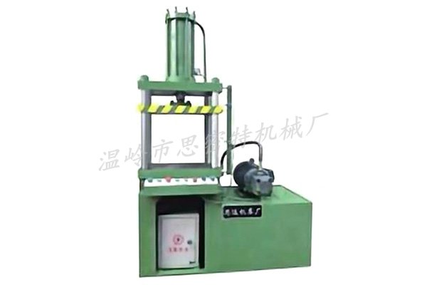 鋼圈擴口機.jpg